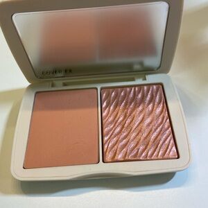 CoverFx Blush duo in soft peach